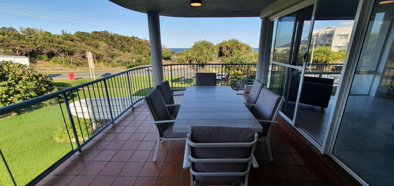 Pandanus Coolum Beach Exterior foto